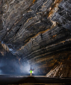 VL1-HT3: HANG TIEN EXPLORATION 3D2N 20 Hang Tien 2 Ryan Deboodt