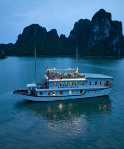 VL-H10: AMANDA LEGEND CRUISE (2 DAYS)