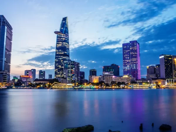 VLS-G08: HO CHI MINH CITY HALF DAY AM / PM PREMIER GROUP TOUR