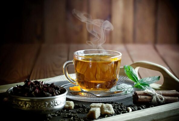 Vang Tea – A Traditional Herbal Specialty of Central Vietnam 4 than duoc che vang cho me sau sinh