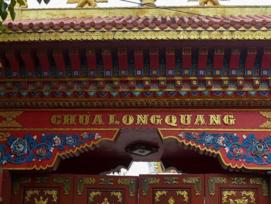 རྡོ་རྗེ་ Long Quang Pagoda – A Unique Vajrayana Buddhist Temple in Hanoi 3 Chua Long Quang 4