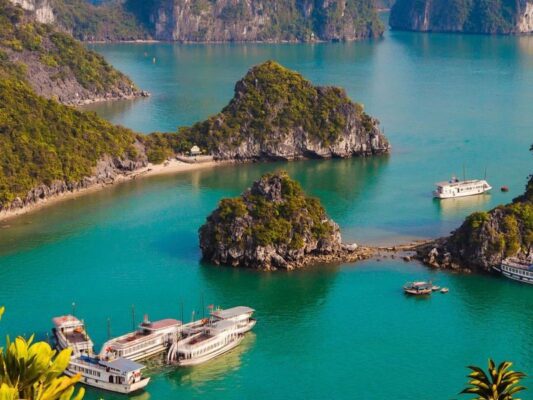 Vietnam Gains Momentum Among Indian Beach Travelers 4 Ha Long